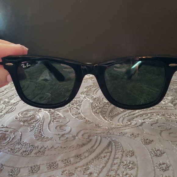 Ray Ban Black Wayfarer main image 6